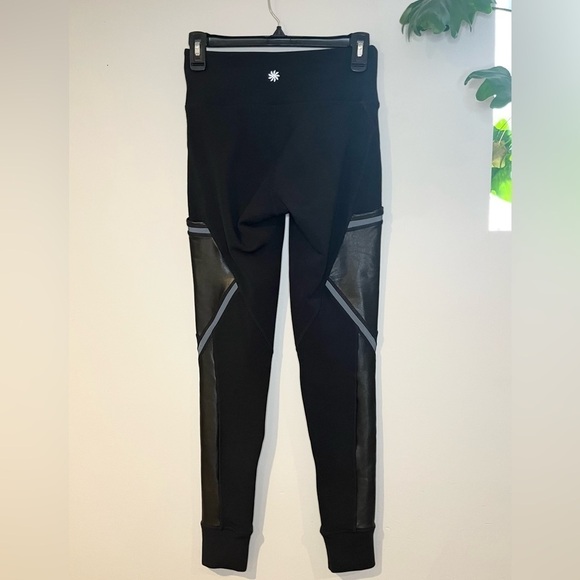 Athleta lined leggings with faux leather detail size XS - Picture 2 of 4